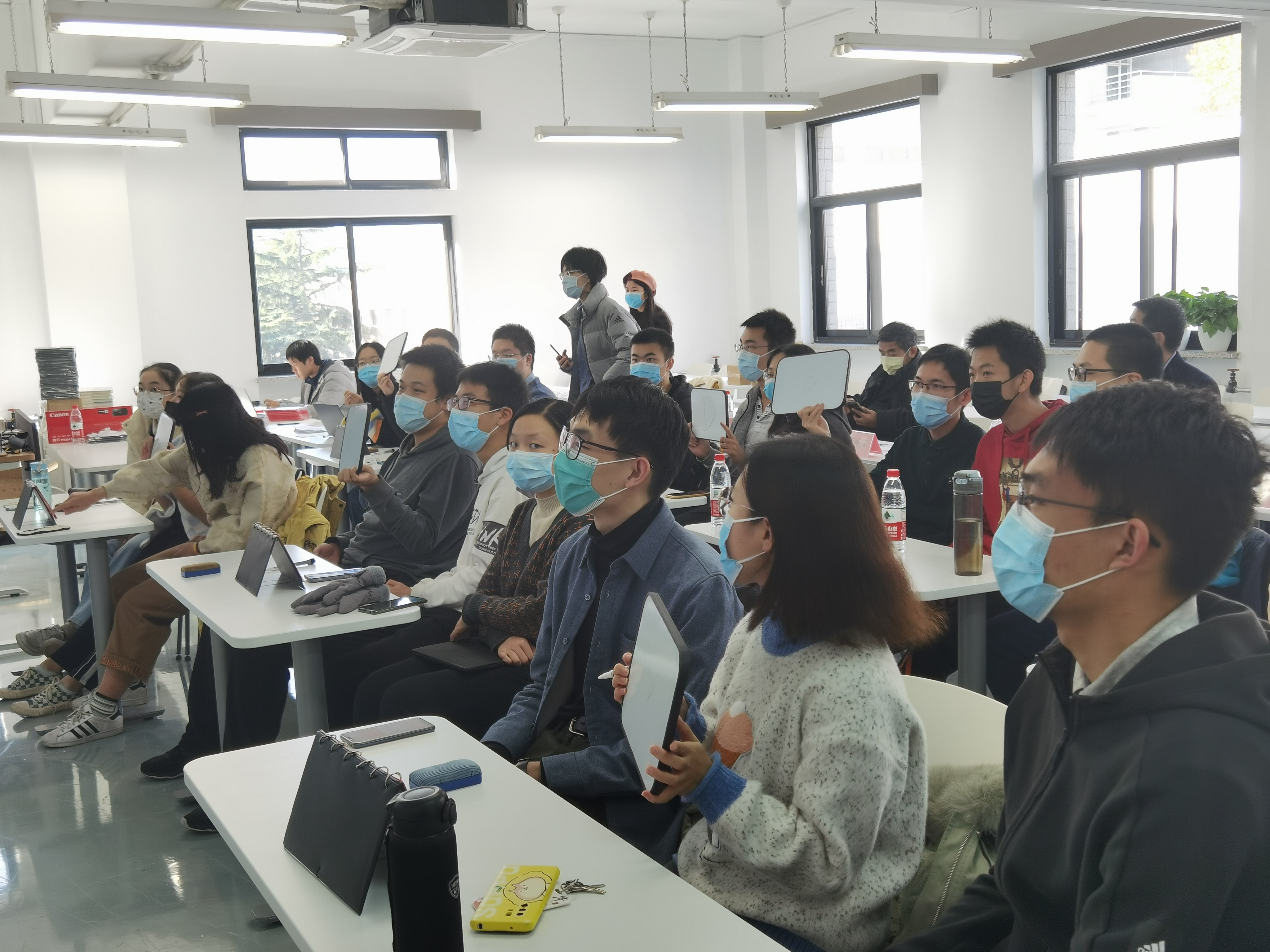 《20211121-红烛新火 | 心博在线登录入口第二十三届大学生人文知识竞赛圆满落幕-文素基地-竞赛现场》.jpg