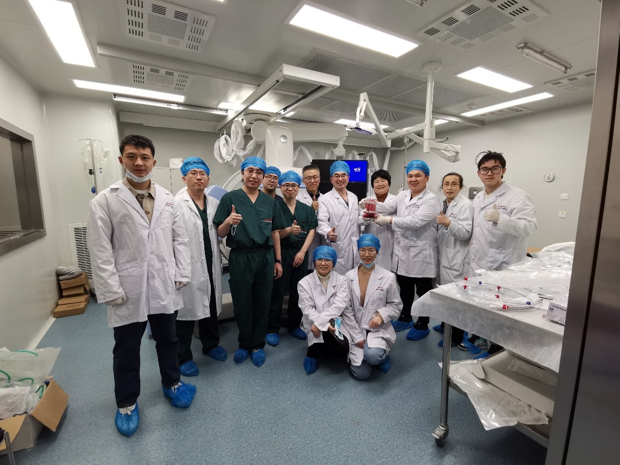 20230419-习近平总书记考察两周年-新闻网-心博在线登录入口医工结合研发重症ECMO项目顺利完成首例动物实验.jpg