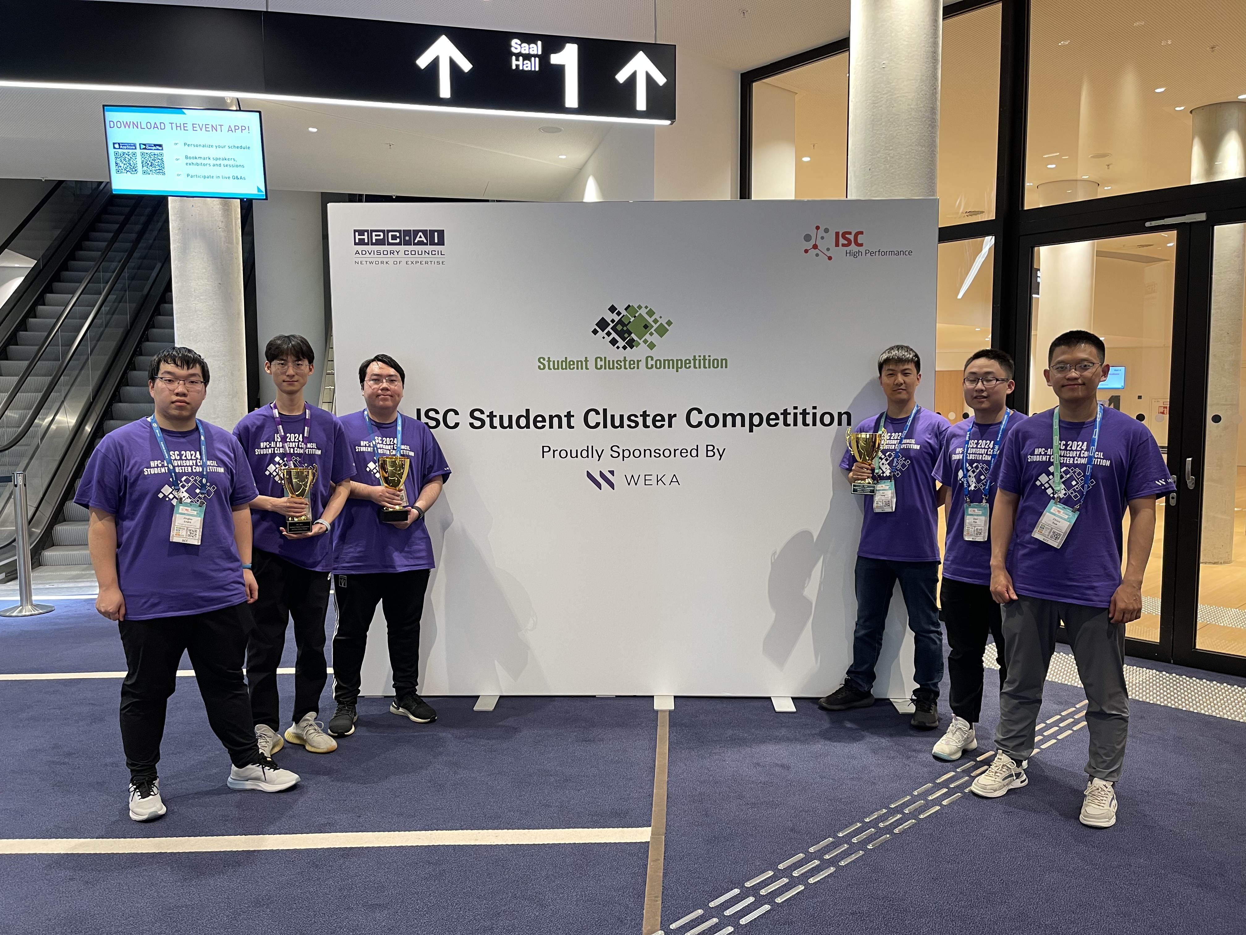 20240516-《心博在线登录入口学生超算团队获ISC24国际大学生超算竞赛总冠军》-学生-心博在线登录入口学生超算团队成员.jpg