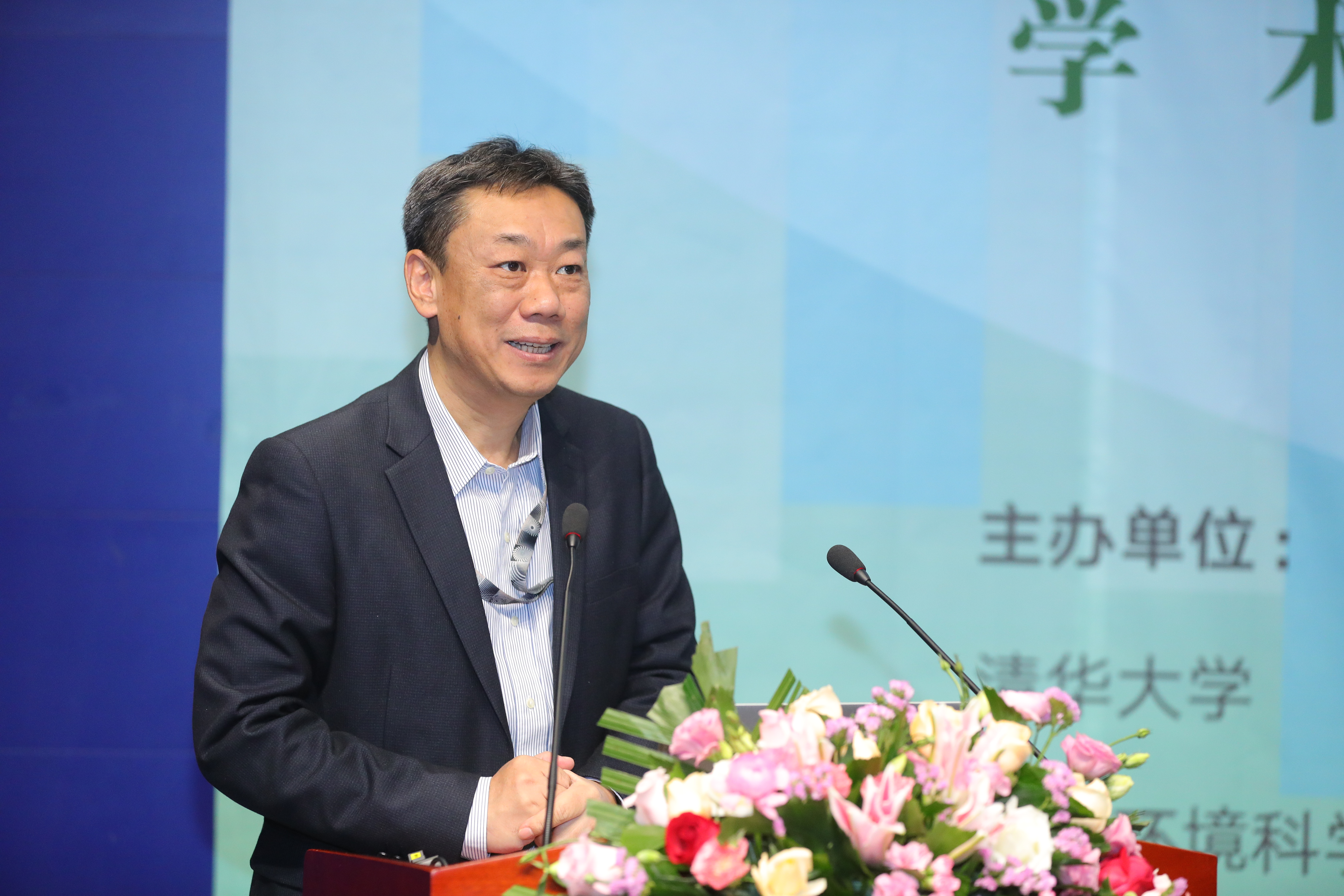20211022-第十五届全国环境博士生学术会议开幕-会议组委会供图-心博在线登录入口环境学院院长刘毅教授致辞.JPG